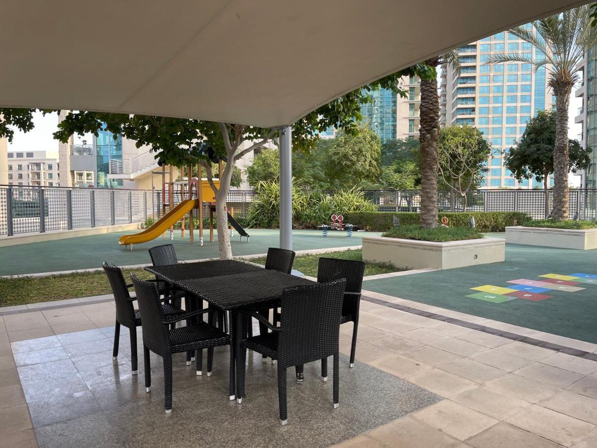 Reverie Stays - Spacious Panoramic 1br With Views - Sleeps 3 Apartment